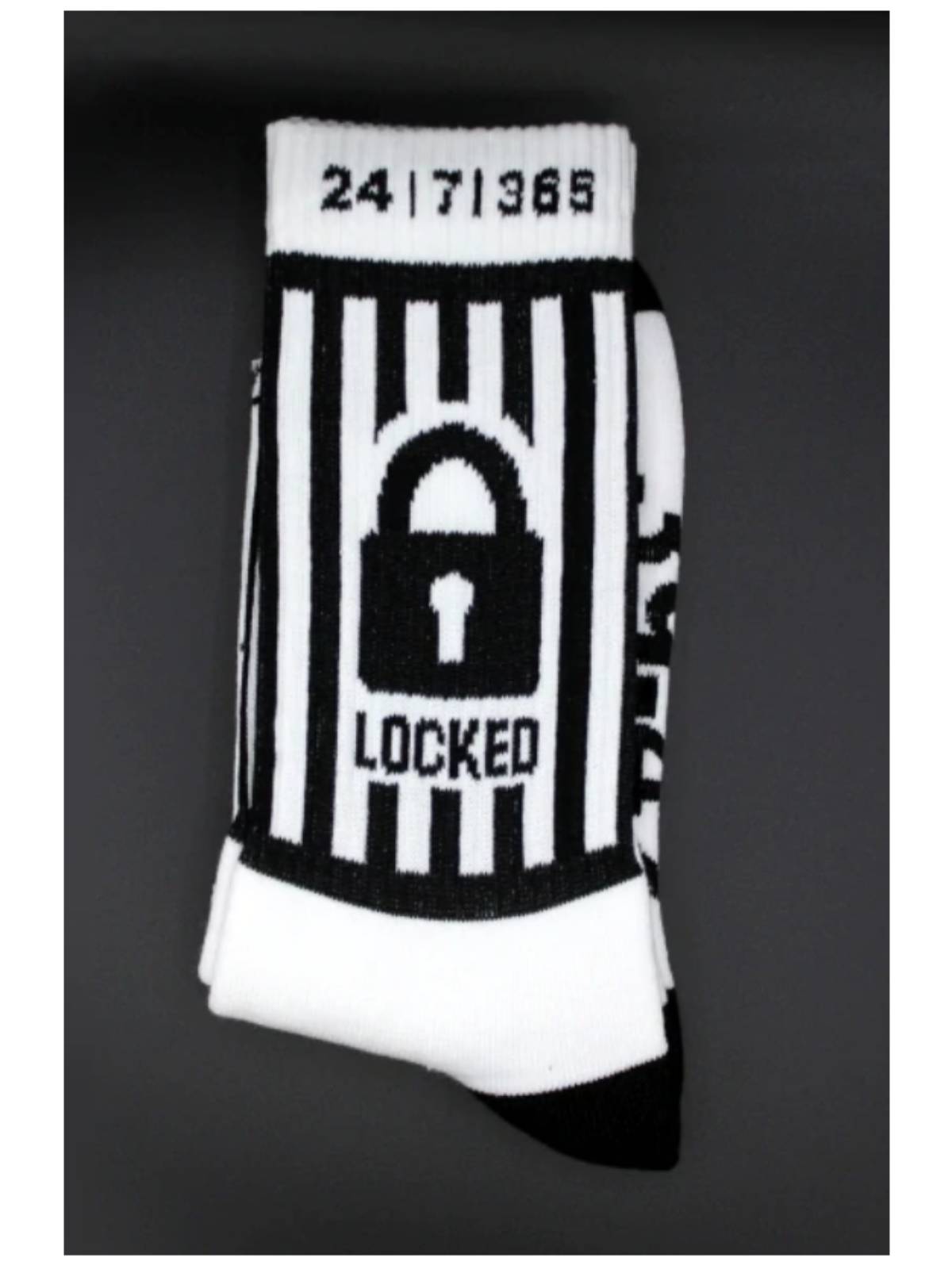 Sk8erboy Locked Socks | White