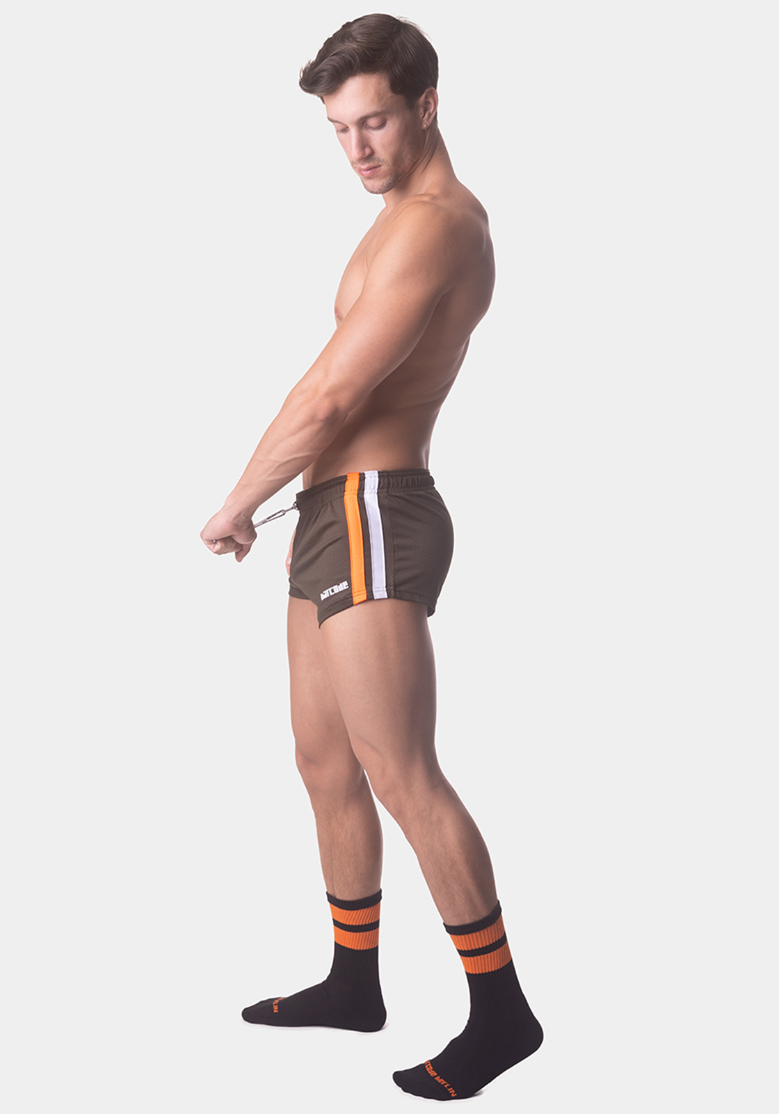 Barcode Berlin Short Timur | Olive/Orange/White