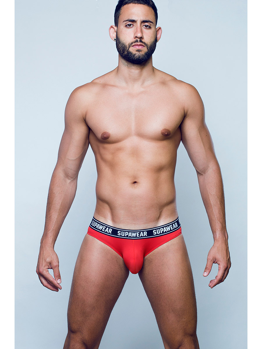 Brief WOW | Red