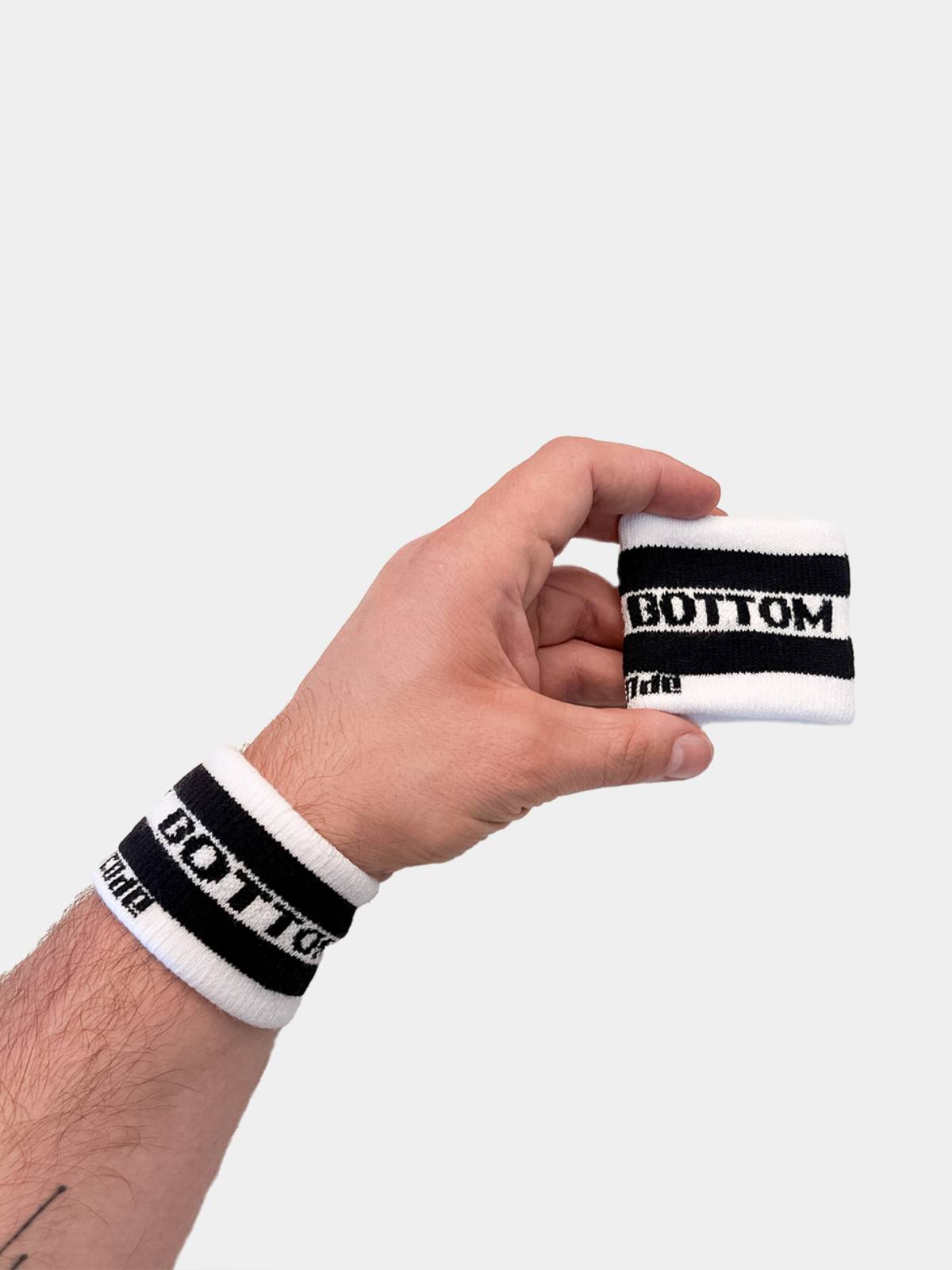 Barcode Berlin Identity Wrist Band Bottom | White/Black