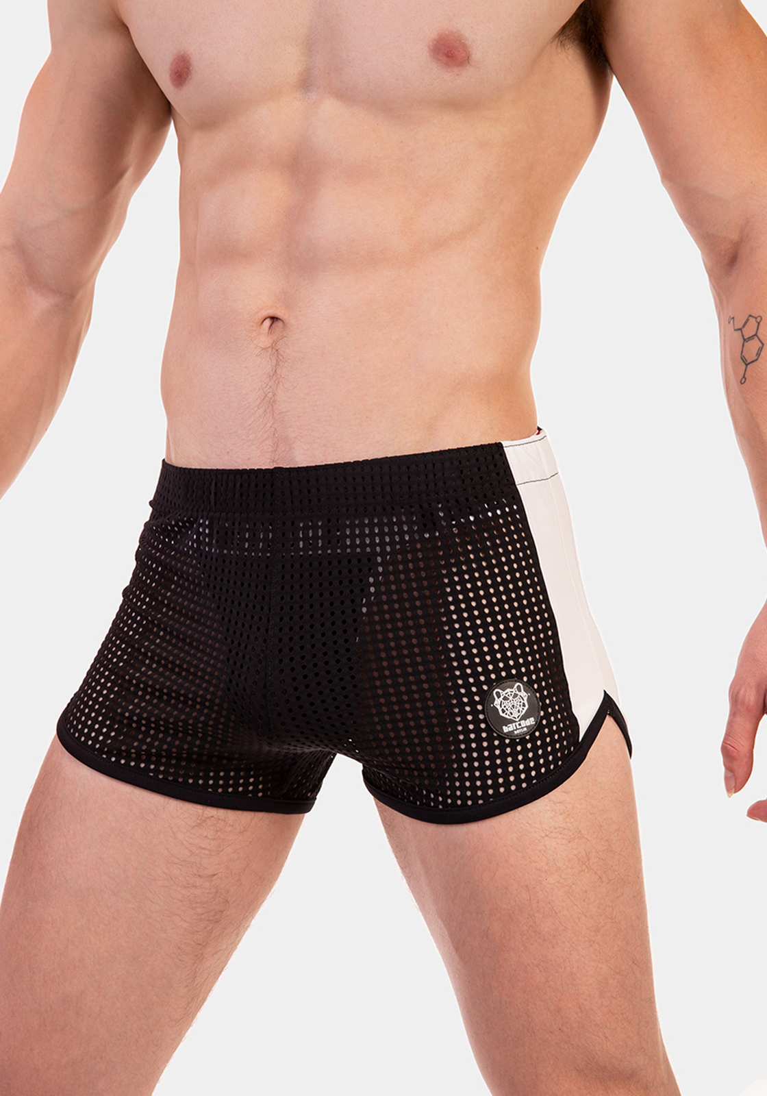 Barcode Berlin Short Eryx | Black|White Barcode Berlin Short Eryx | Black|White