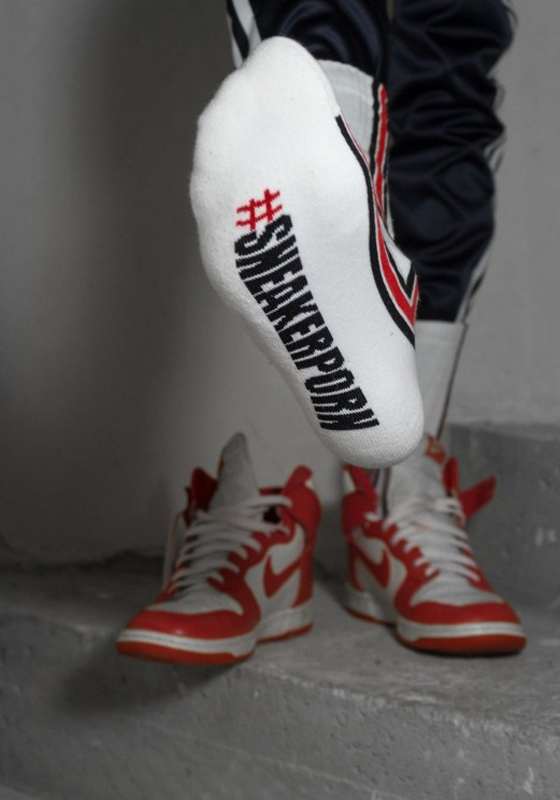 Sk8terboy #Sneakerporn Socks | White/Red